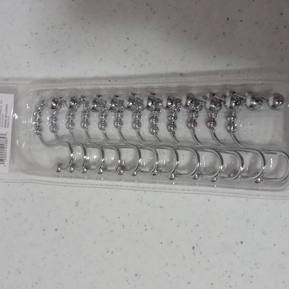 Shower hooks - Picture 2 of 4